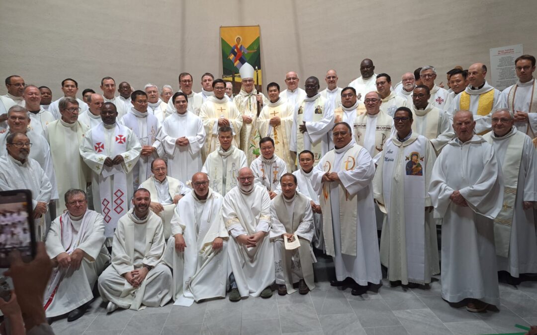 14 juin 2025 – Aux Trois Épis – Ordination de Frère Jean et Frère Jean-Baptiste : un pèlerinage de la foi et de l’amitié